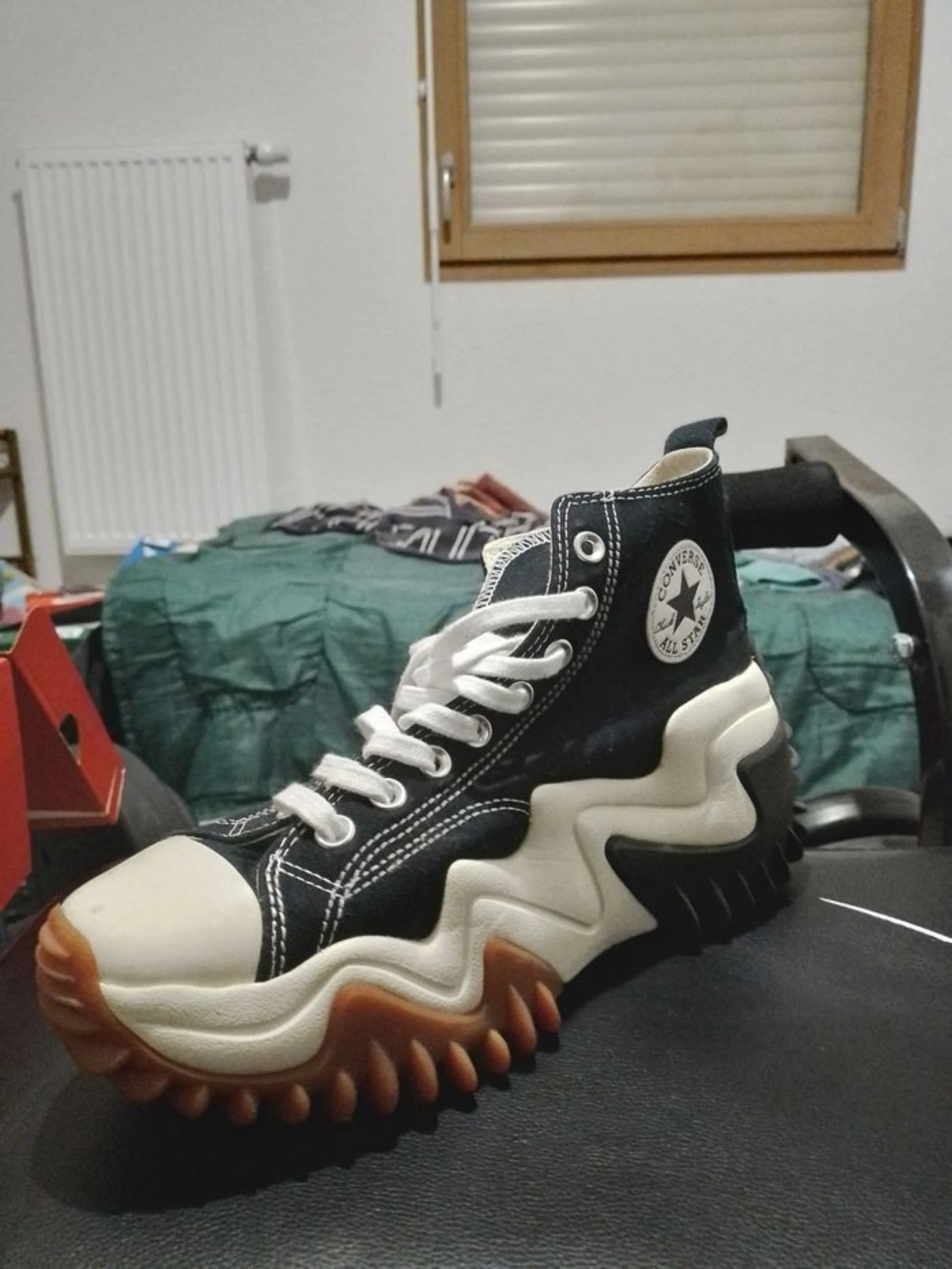 Converse – photo 3